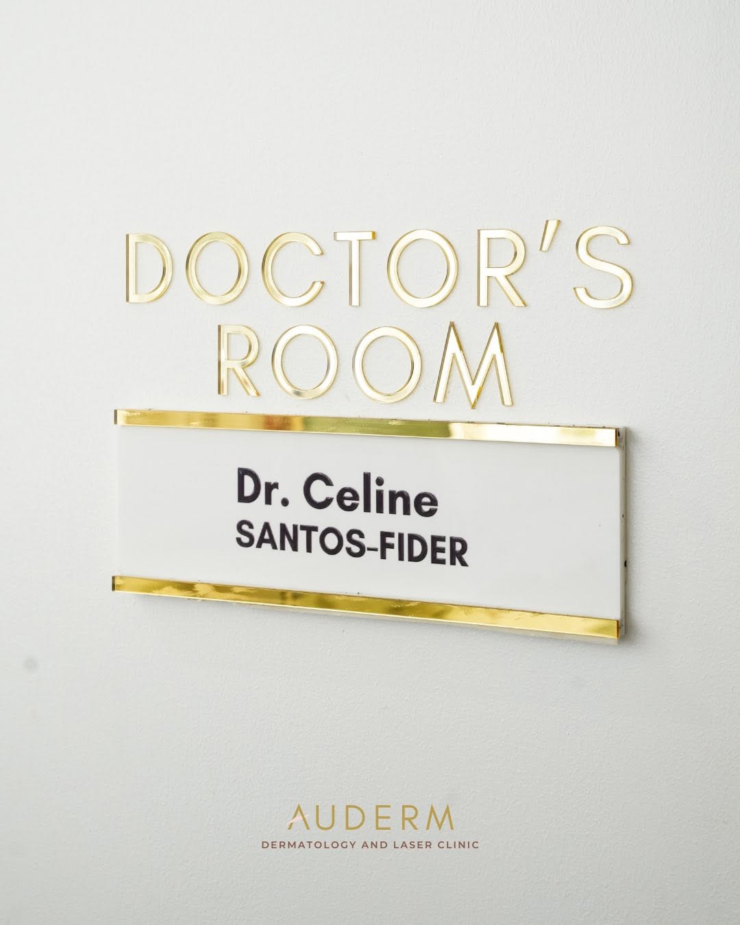 Removable Doctor's Name Room Sign