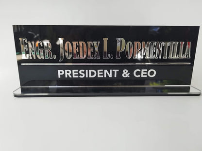 Custom Acrylic Desk Name Plate – Personalized Office Name Sign for Professionals & Executives