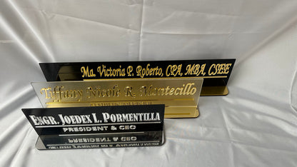 Custom Acrylic Desk Name Plate – Personalized Office Name Sign for Professionals & Executives