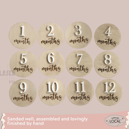 Beatriz Baby Monthly Milestone Rounds